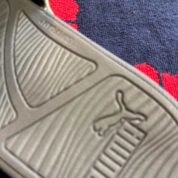 Puma Cool Cat 2.0 Slides Men\'s Size 9  BNIB